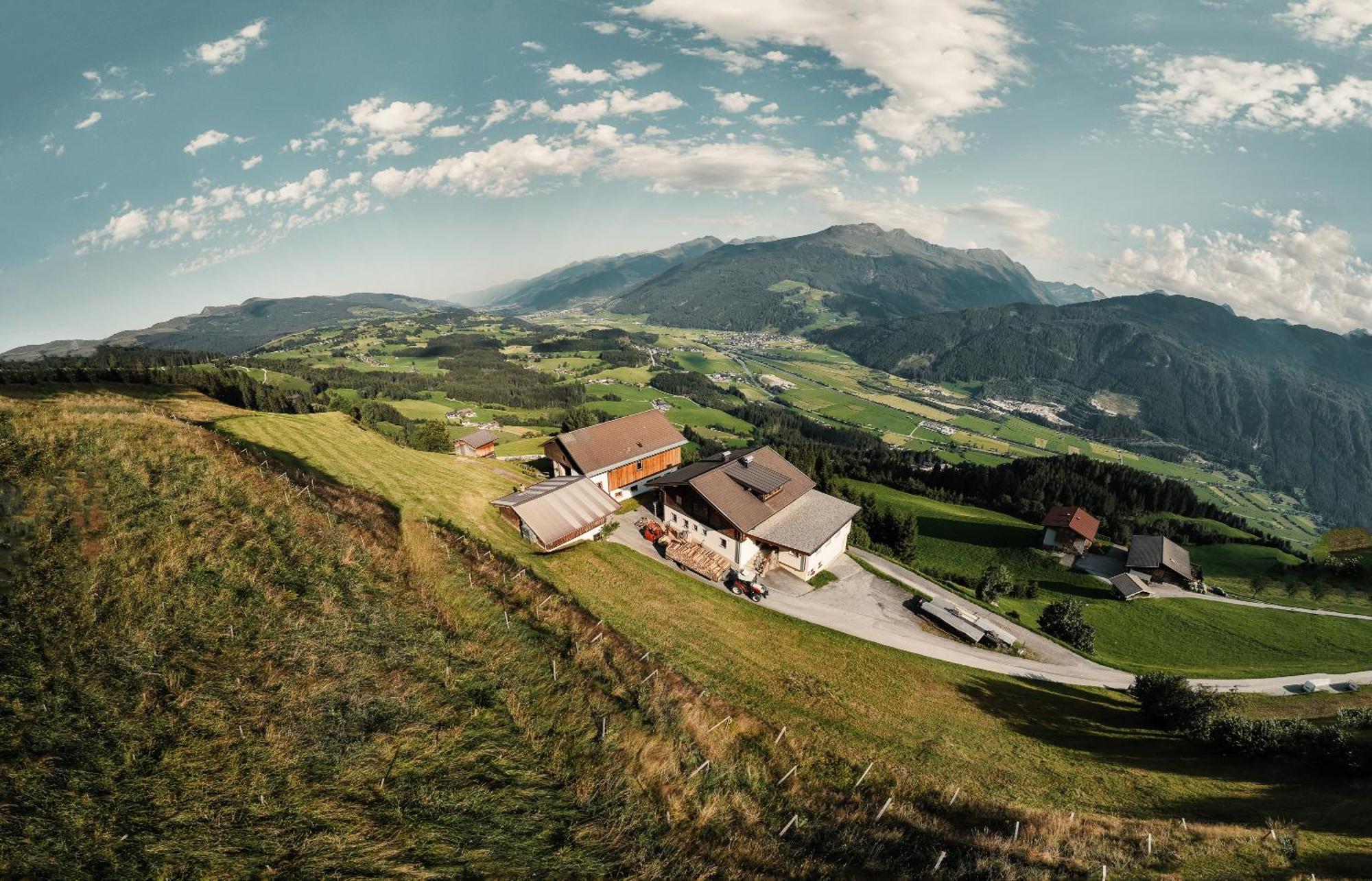 Peter's - Bergbauernhof Mit Weitblick Apartment